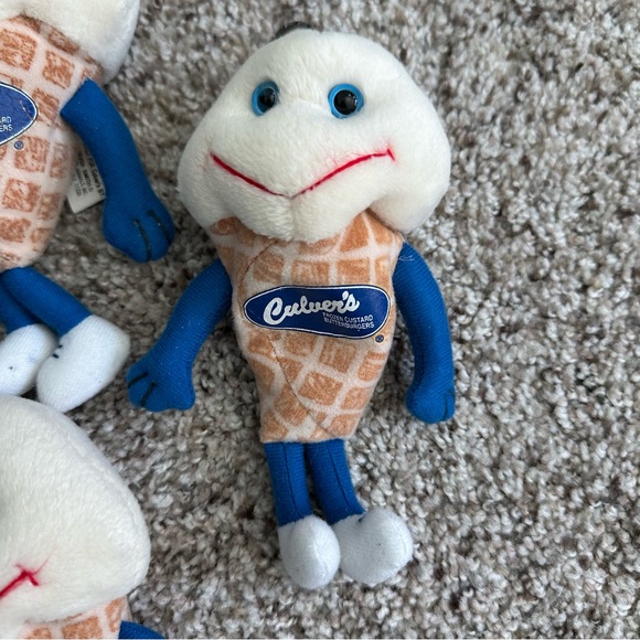 Lot 7 Culvers 1998 Scoopie Keychain 7" Plush Vanilla Ice Cream Cone Vintage - Picture 4 of 13